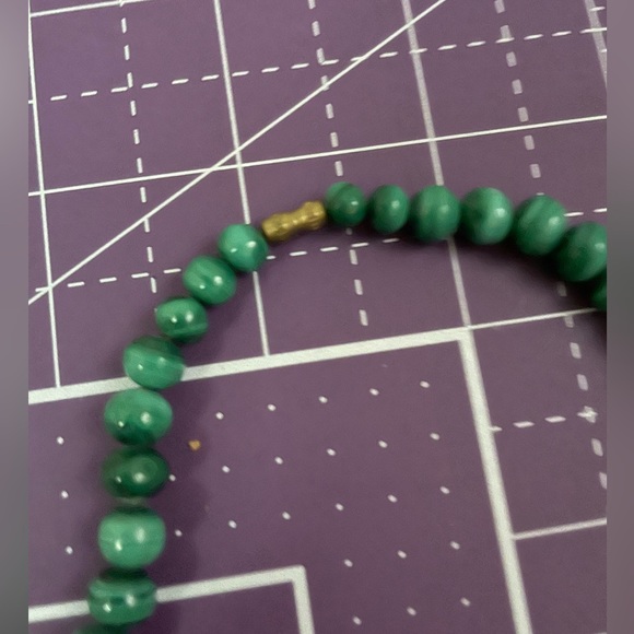 Malachite vintage necklace with graduated beads - Picture 3 of 4